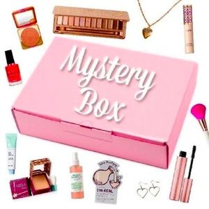 Make up mystery box